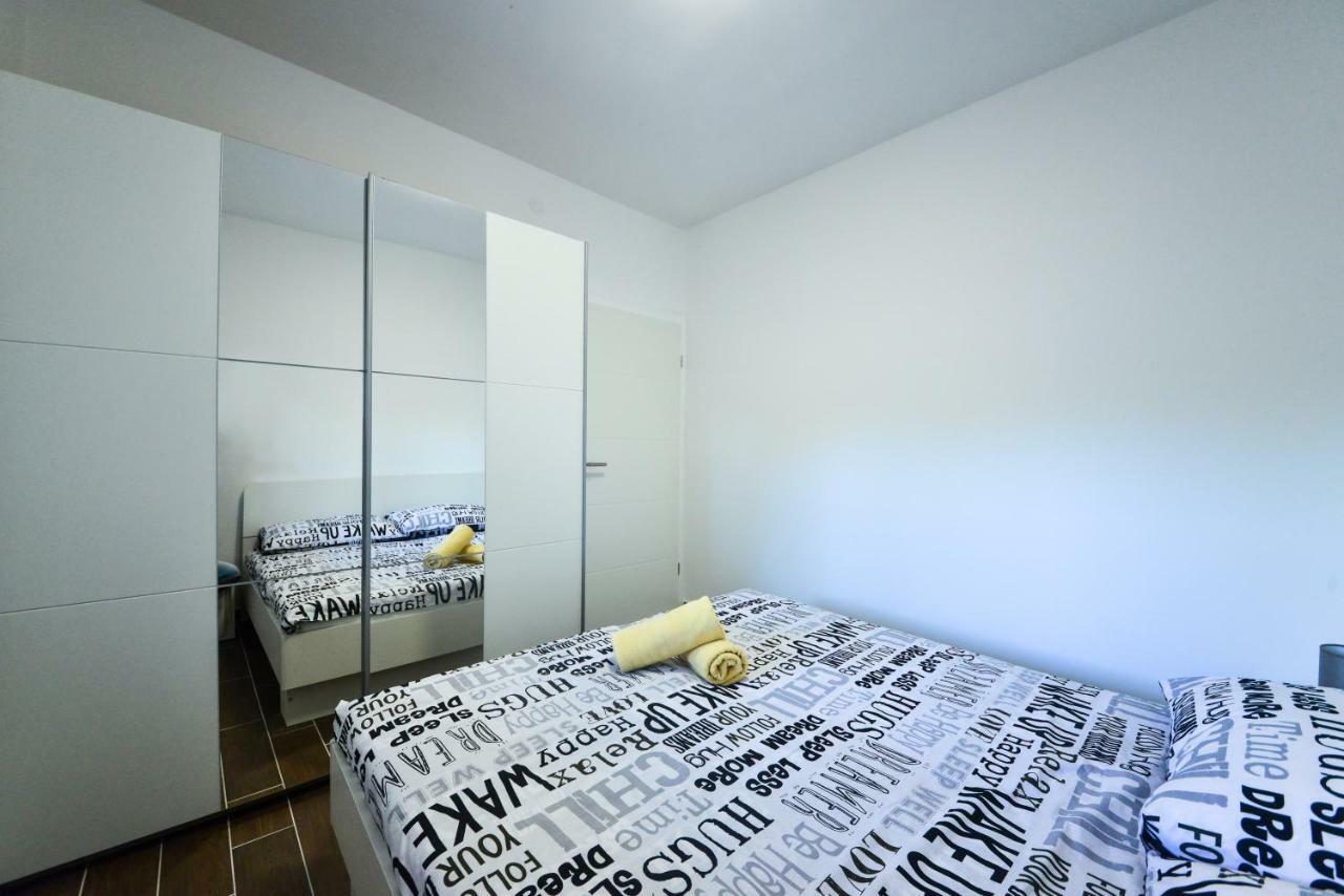 Apartmani Ab Zadar Exteriör bild