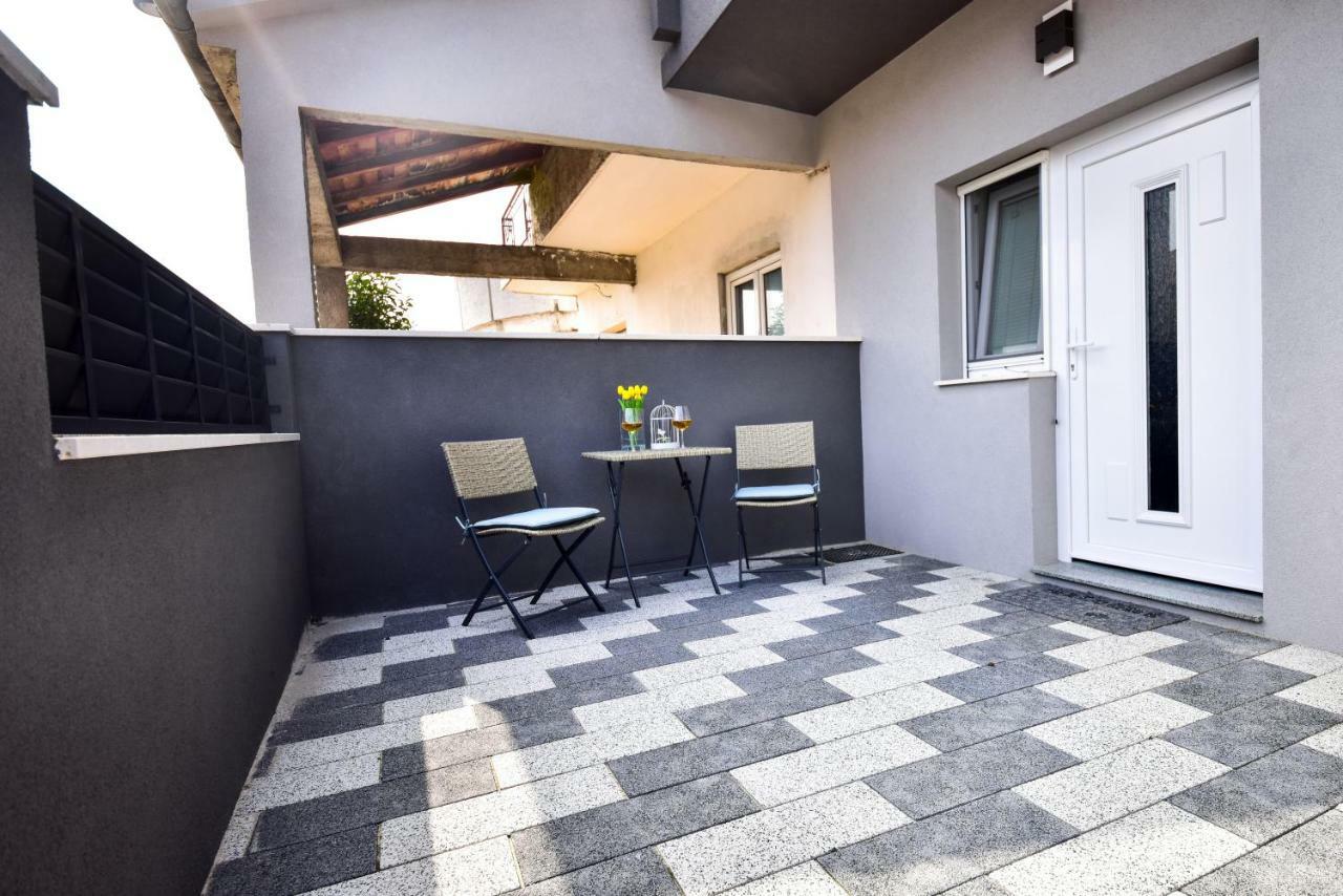 Apartmani Ab Zadar Exteriör bild